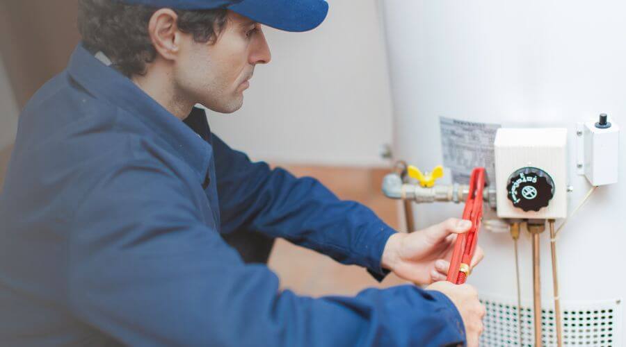 Local tankless water heater installation in Hale, MO